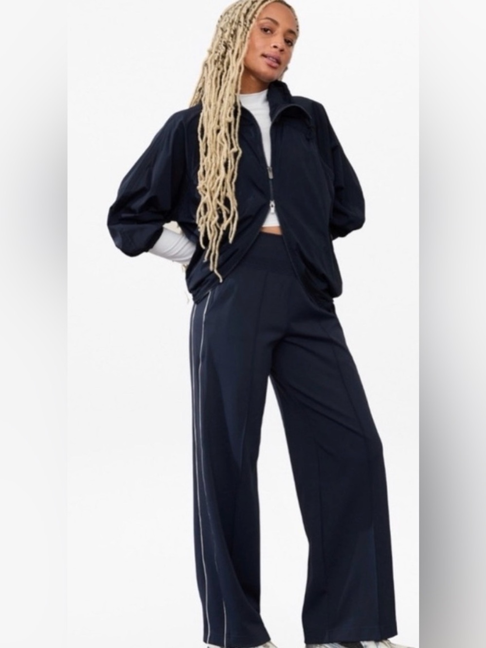* Athleta Wide-Leg Venice Track Pants in Navy White Stripe SZ Medium Tall *